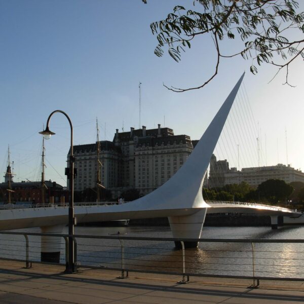 Puento de la Mujer - Puerto Madero, Buenos Aires